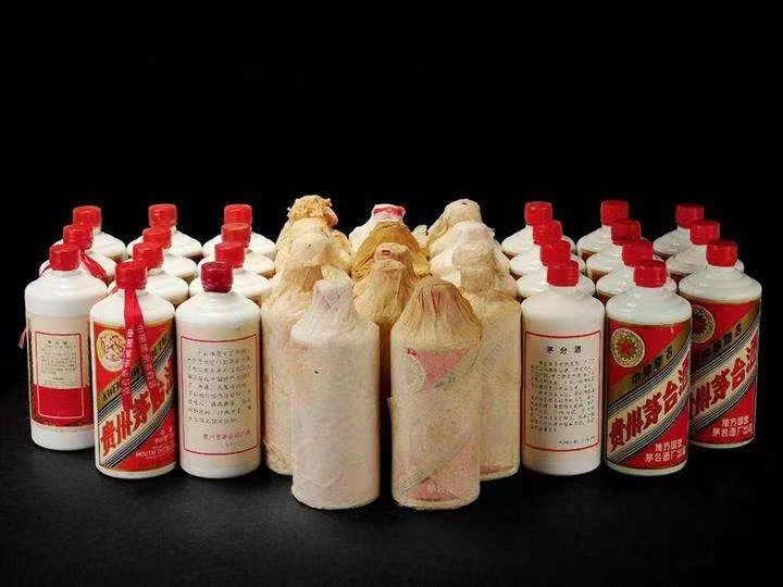 熊口管理区日照岚山回收酒价格哪里回收(附近上门回收茅台酒）?